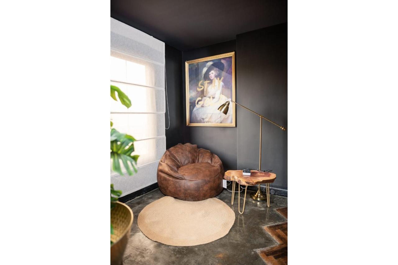 The Bold Parisian House - Steps From The Best Mall In Kairo Exterior foto